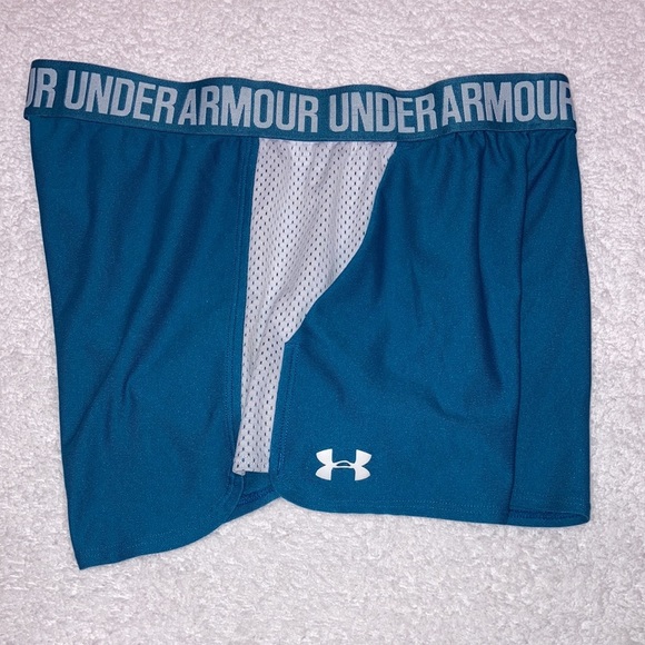 Underarmour loose fit heatgear mesh side shorts medium - Picture 6 of 7